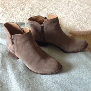 Luckily Brand taupe ankle booties